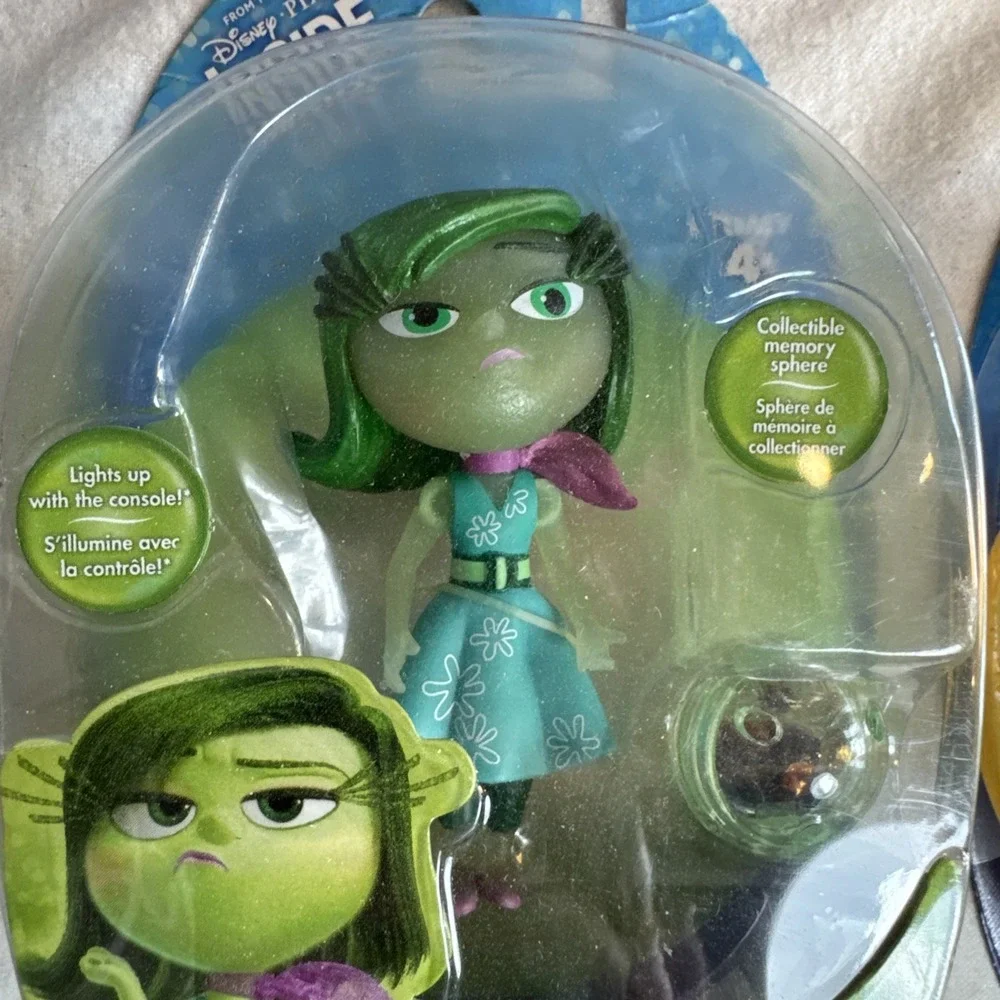 5 Disney PIXAR Inside Out Figures  - Includes Memory ORB Sphere NEW OLD STOCK‎